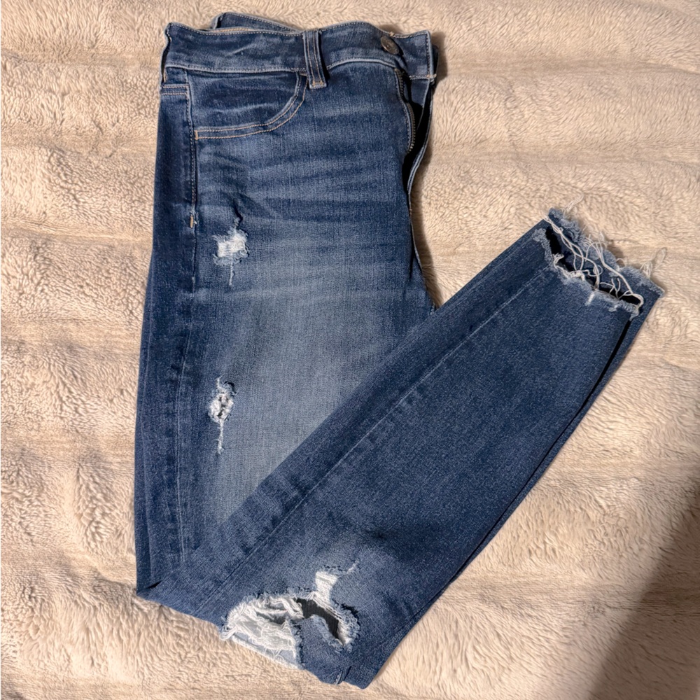 AE Hi-Rise Jeggings Super Distressed Sz 6